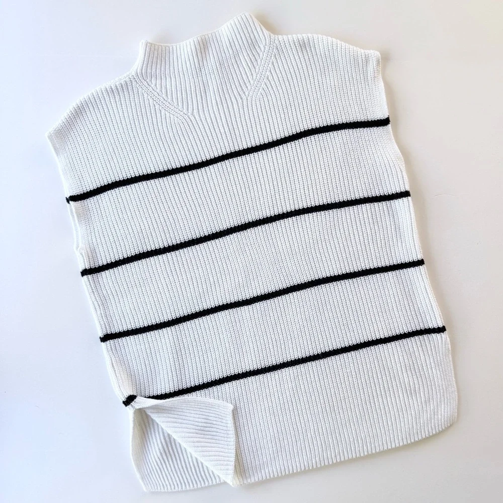 Rails Etta Sweater Vest - Sleeveless Knit Pullover Mock Neck Ivory Navy Stripe M